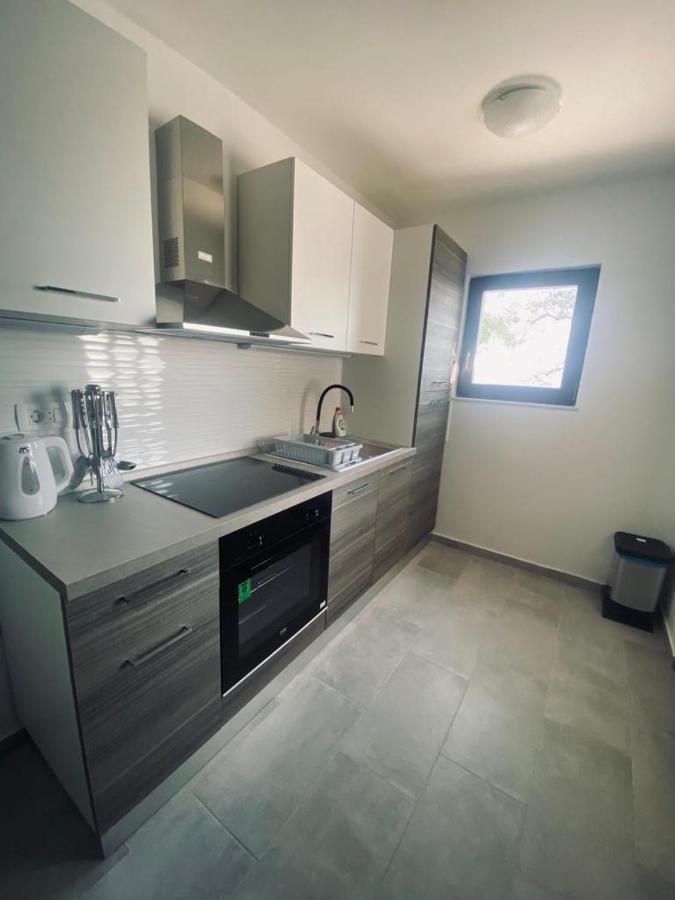 Apartmani Mila Starigrad Paklenica Dış mekan fotoğraf