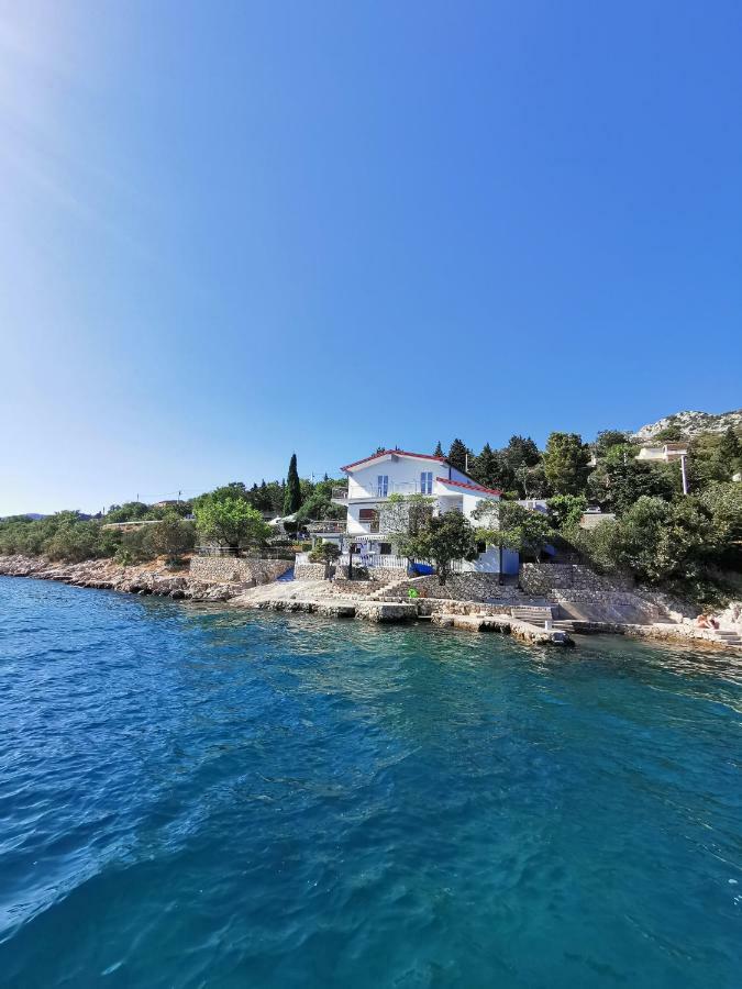 Apartmani Mila Starigrad Paklenica Dış mekan fotoğraf