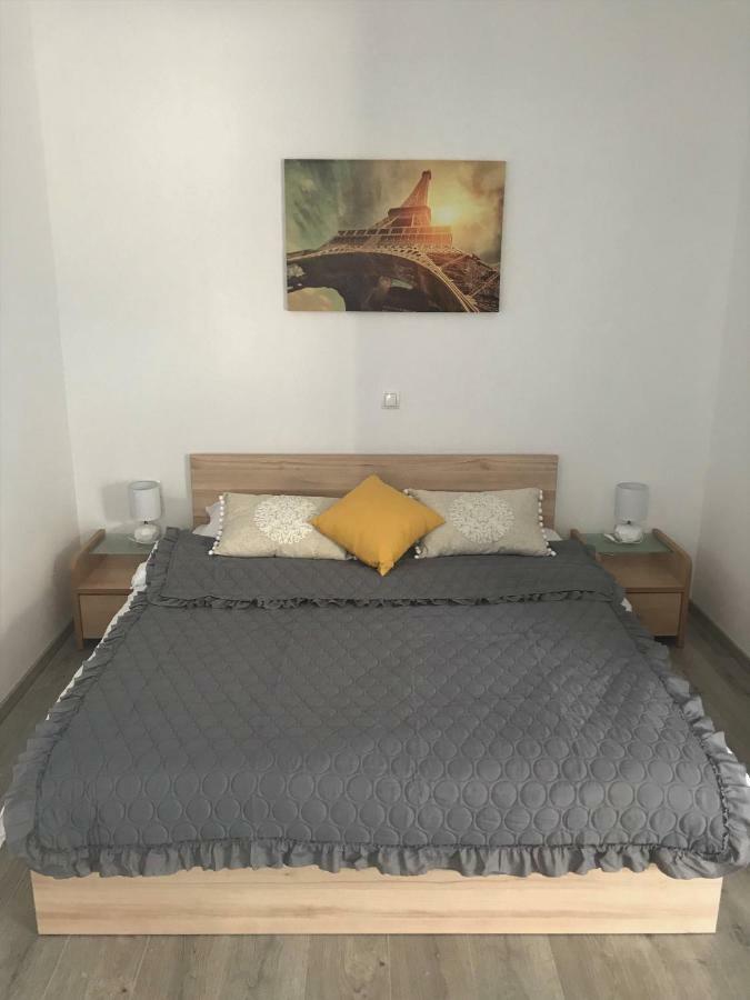 Apartmani Mila Starigrad Paklenica Dış mekan fotoğraf