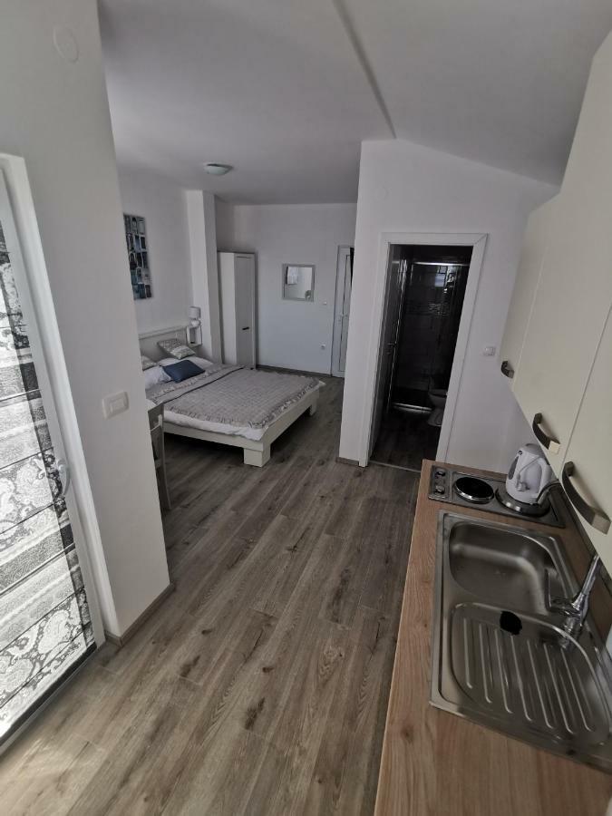 Apartmani Mila Starigrad Paklenica Dış mekan fotoğraf