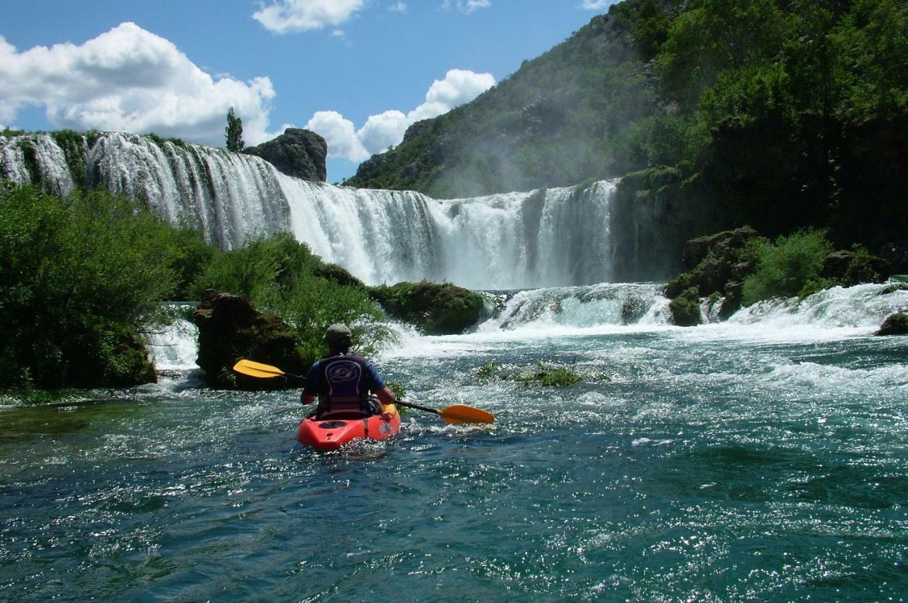 Apartmani Mila Starigrad Paklenica Dış mekan fotoğraf